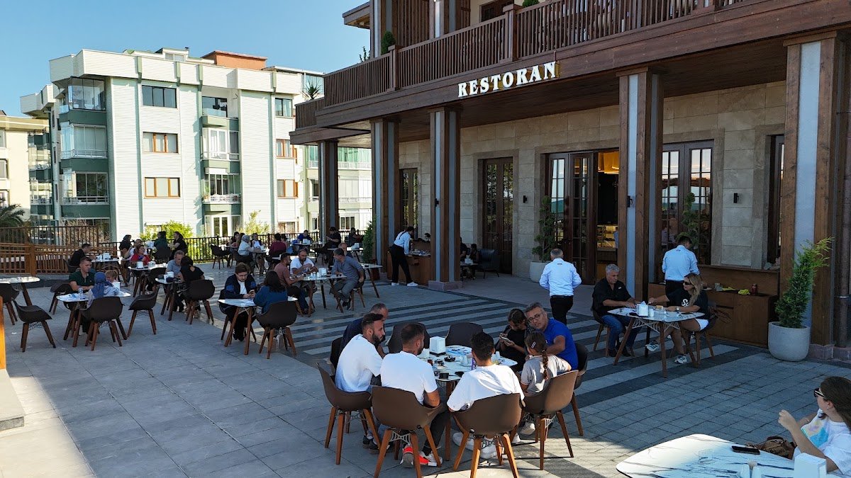 Yalı Cafe