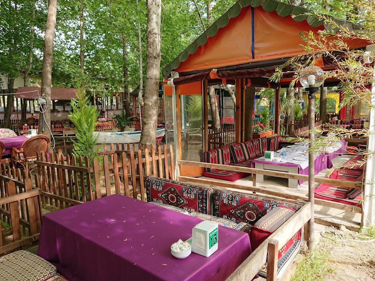 Petunya Restaurant