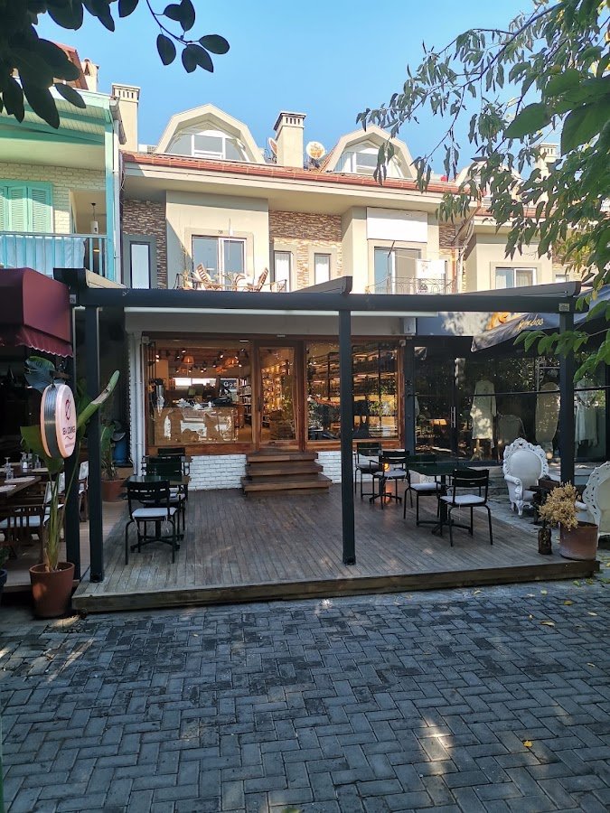 Servet Göcek