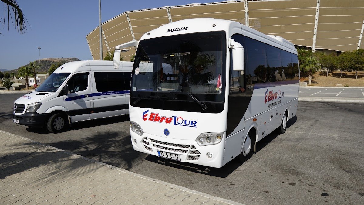 Ebru Tour