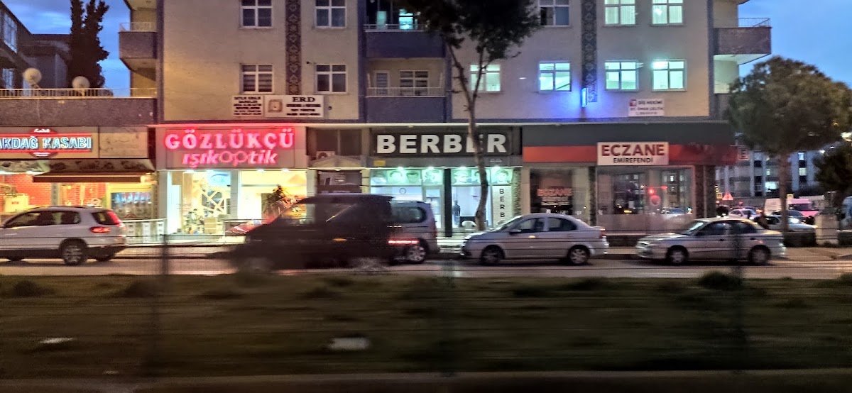 Emirefendi Eczanesi
