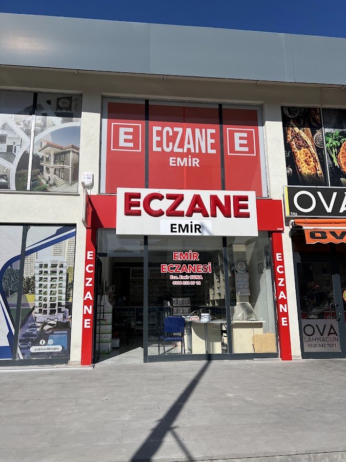 Emir Eczanesi