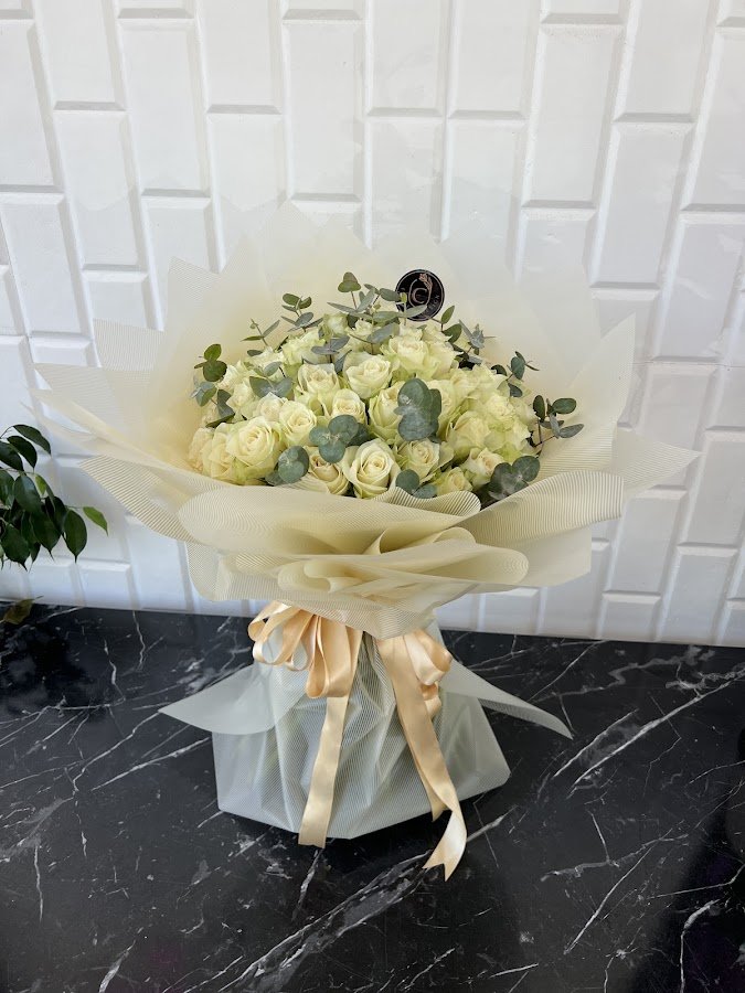 C Flowers Design