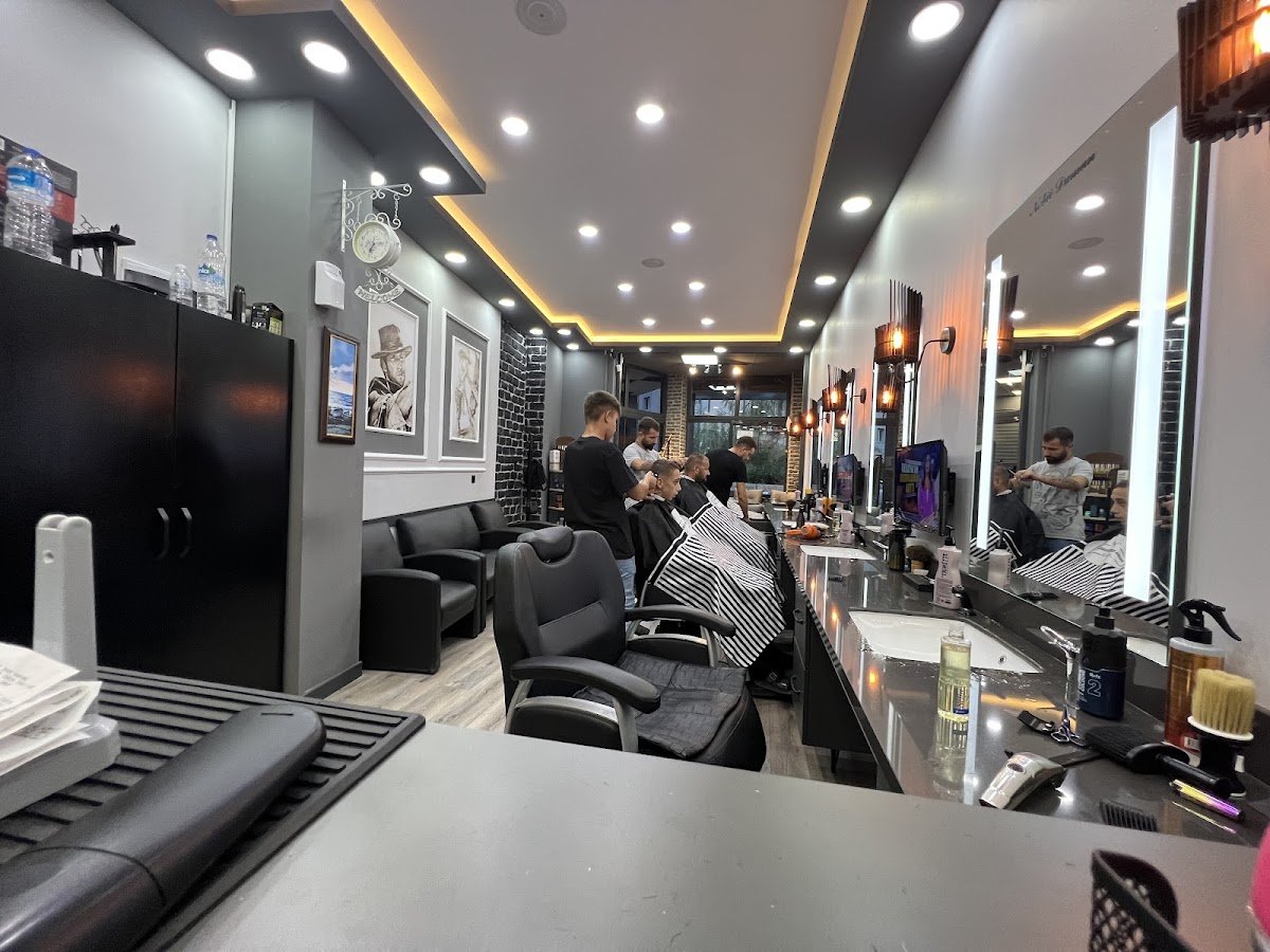 Nebii Erkek Kuaförü Barber Shop
