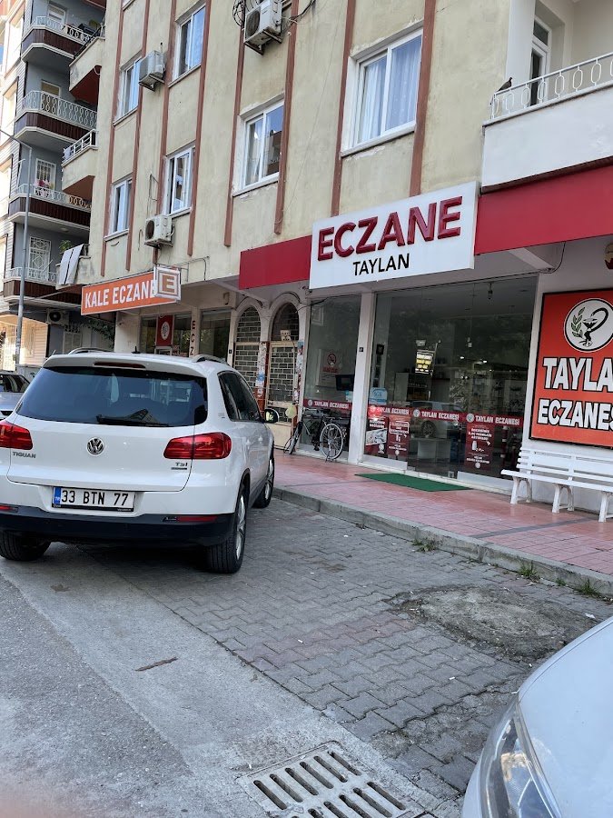 Taylan Eczanesi