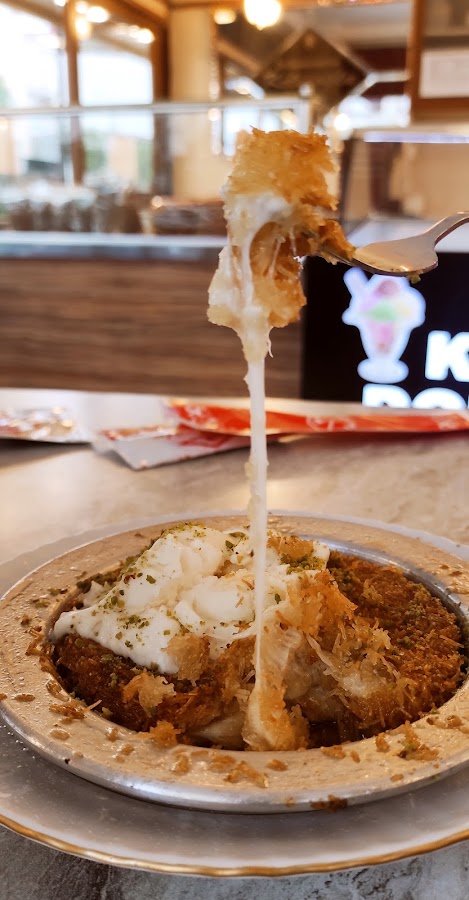 Kılıçoğlu Baklava Börek