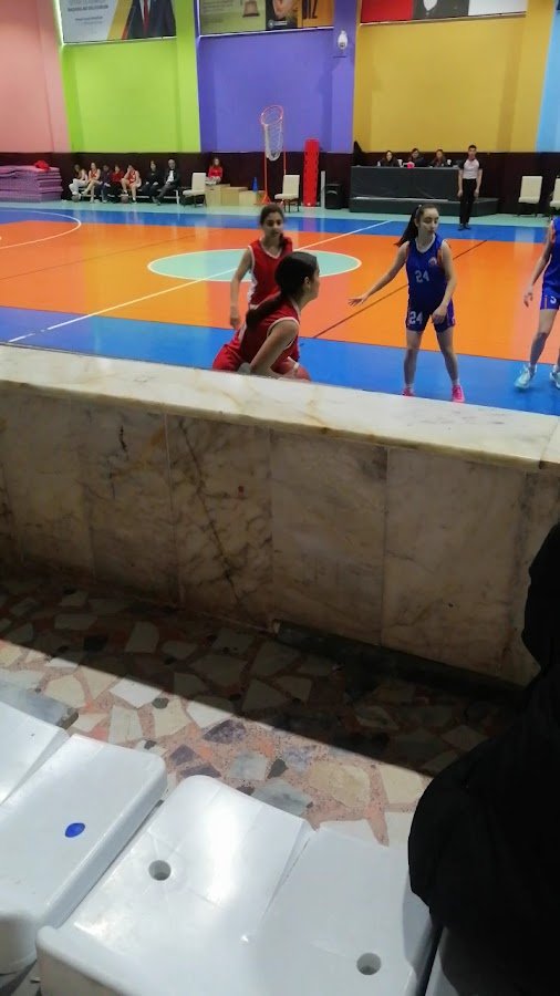 Mezitli Spor Salonu