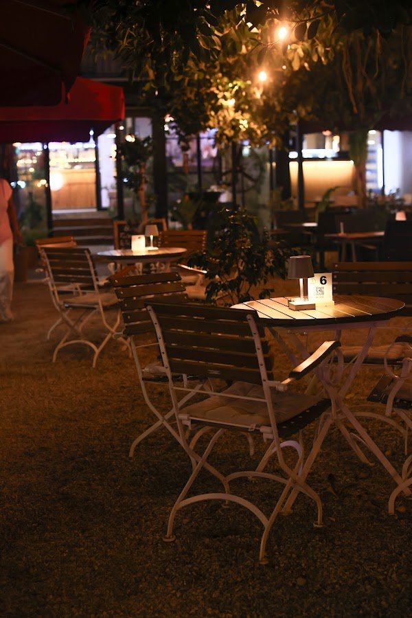 Drunken Bee Gocek Cafe & Bistro