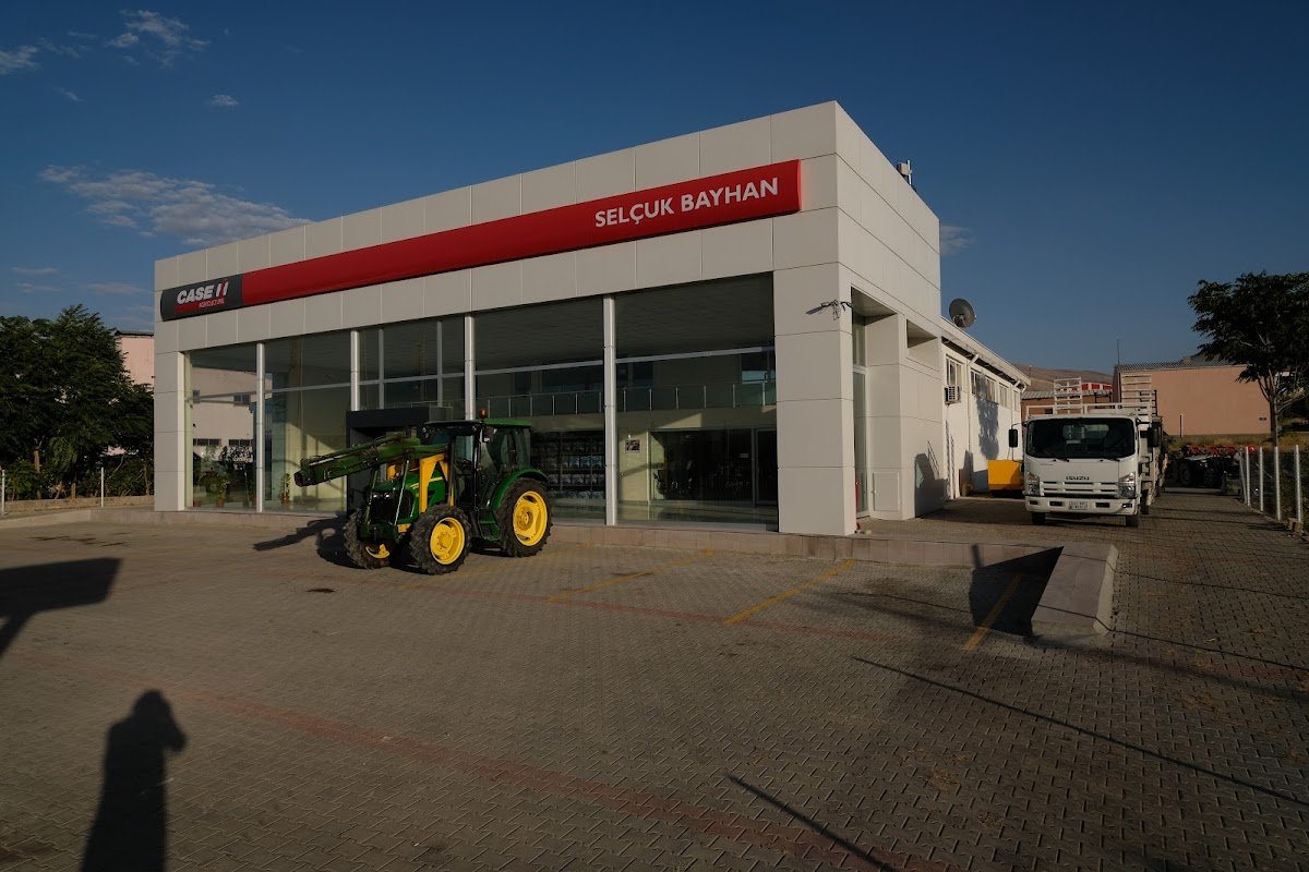 Selçuk Bayhan Otomotiv - Case Ih Bayi - Niğde Traktör - Traktör Servisi - Traktör Yedek Parça