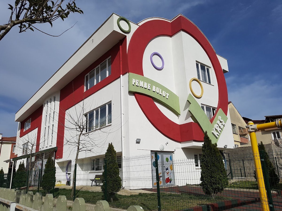 Pembe Bulut Kreş