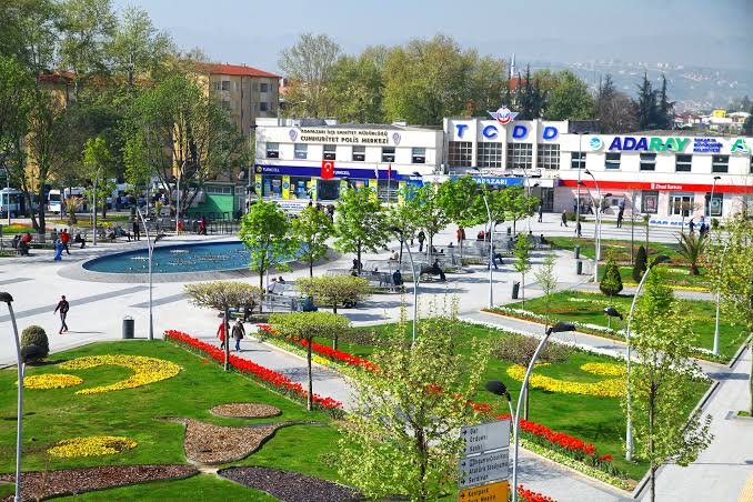 Gar Meydanı