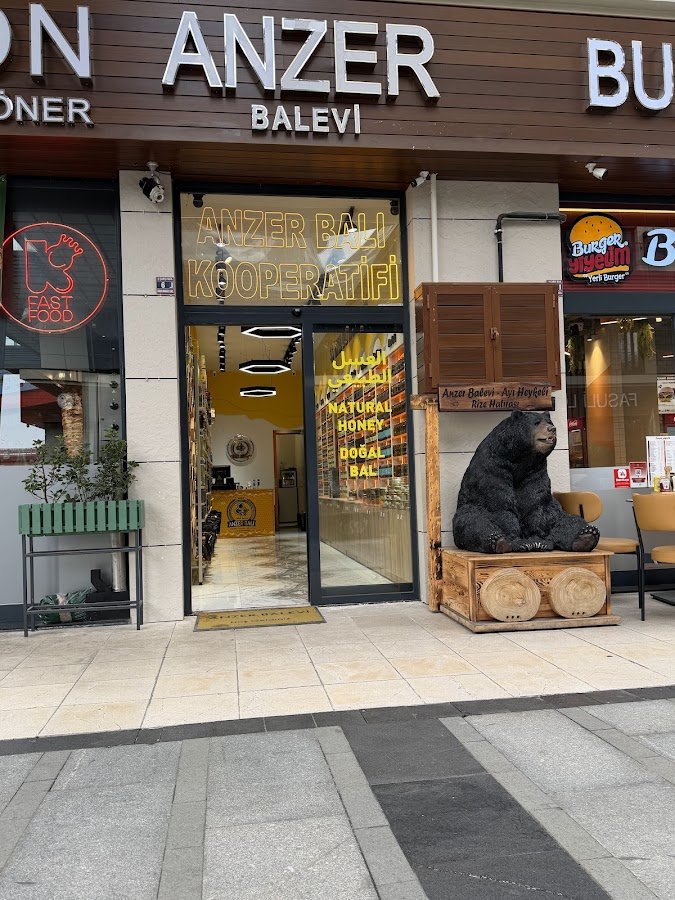 Anzer Balevi - Ayı Heykeli