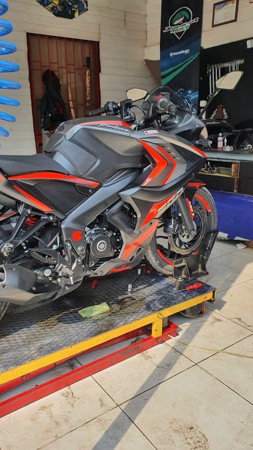 Çetinkaya Motor Bajaj Kanuni Bayi ve Servis Mersin