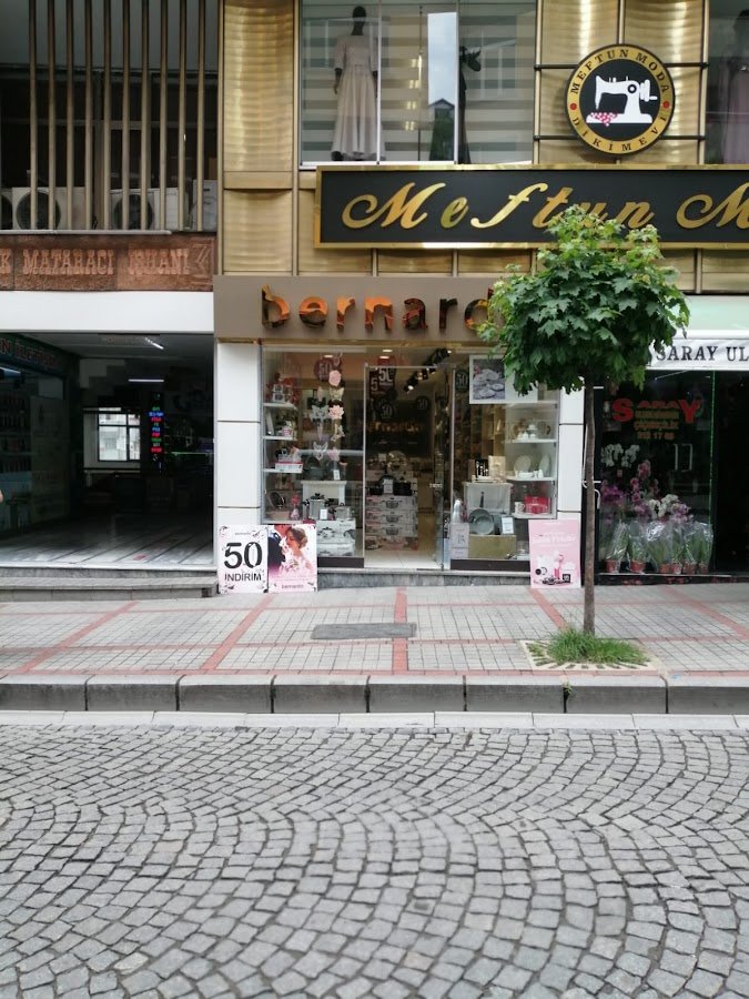 Bernardo - Rize Cadde Mağaza