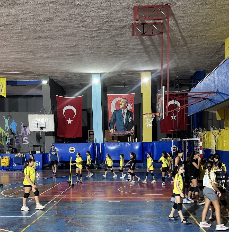 Mersin Fenerbahçe Voleybol Spor Okulları