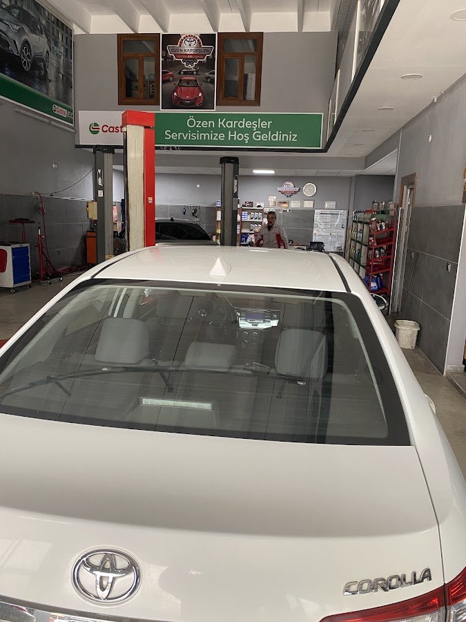 Özen Kardeşler Toyota Özel Servisi