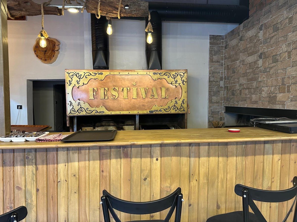Festival Kafe Restoran