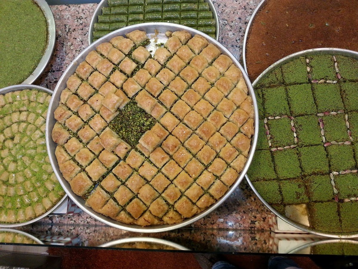Öz Gaziantep Baklava ve Künefe Salonu