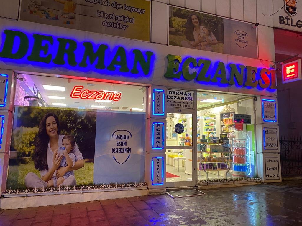 Derman Eczanesi