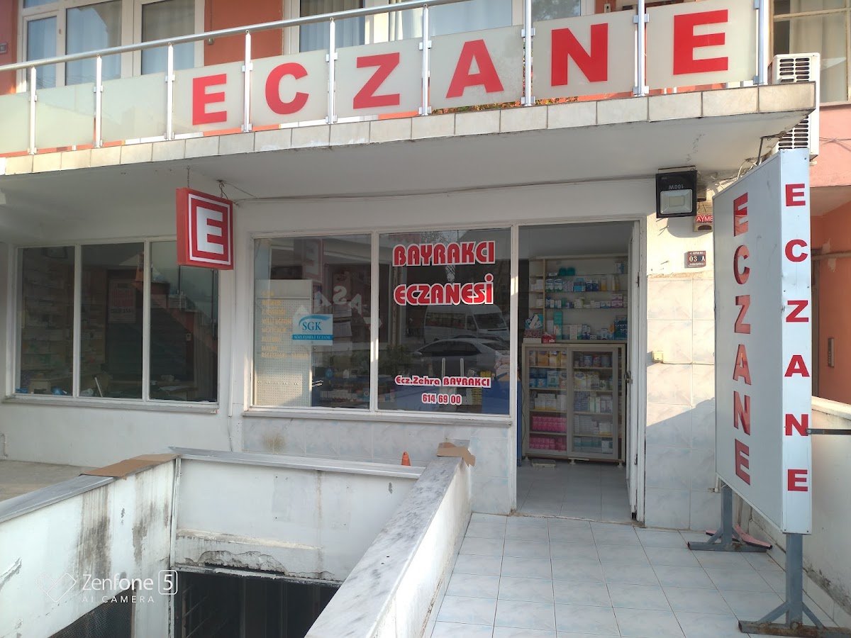 Bayrakçı Eczanesi