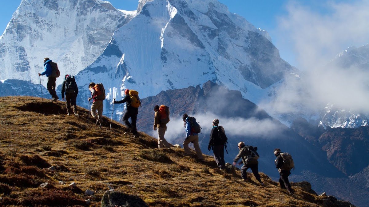 Middle Earth Travel