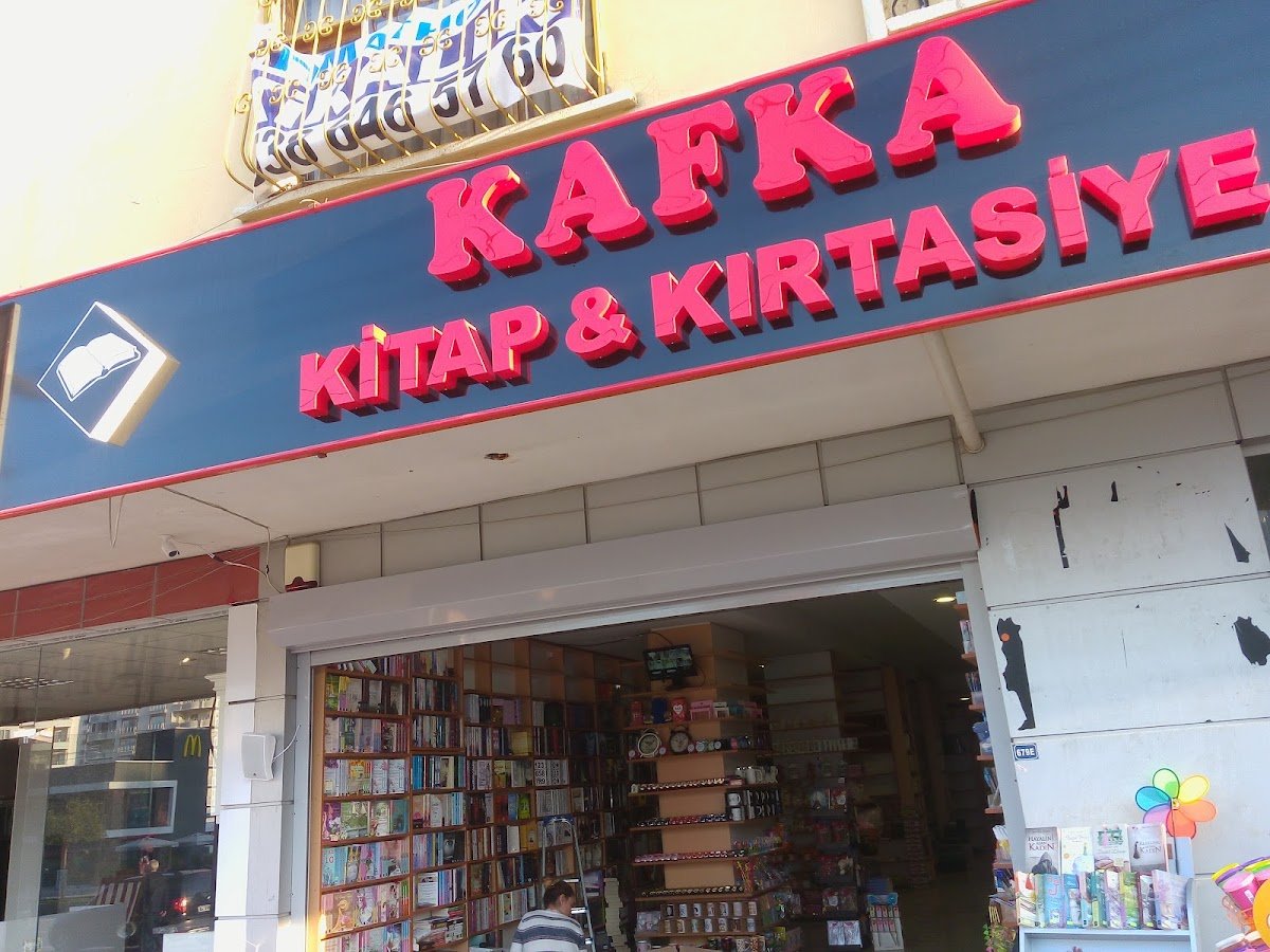 Kafka Kitabevi Mezitli Şubesi