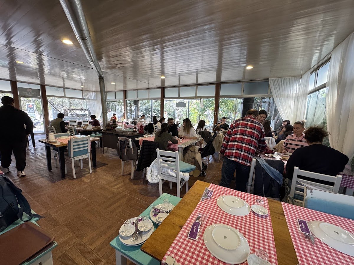 Nar Çiçeği Yalıkavak Kahvaltı Evi