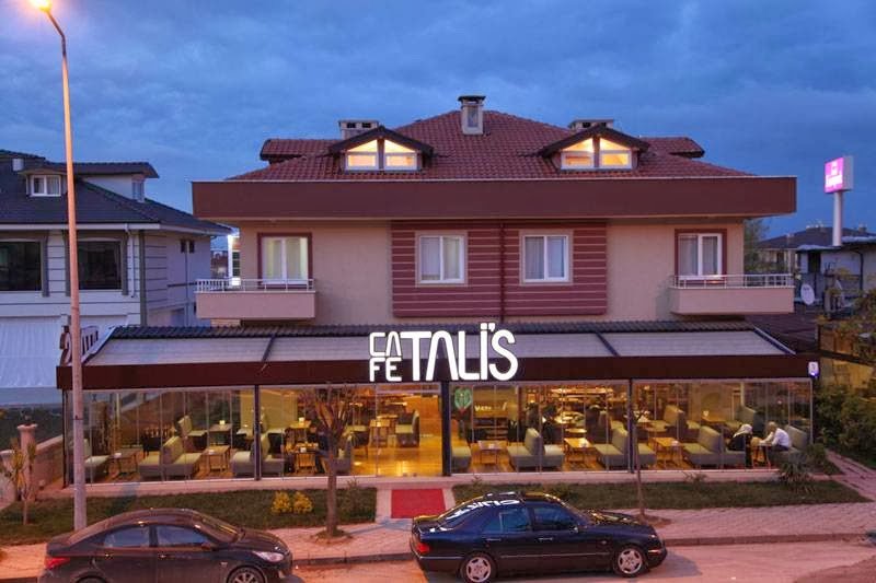 Cafe Talis