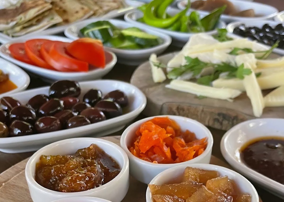 Etrim Çeşmebaşı Kahvaltı Evi
