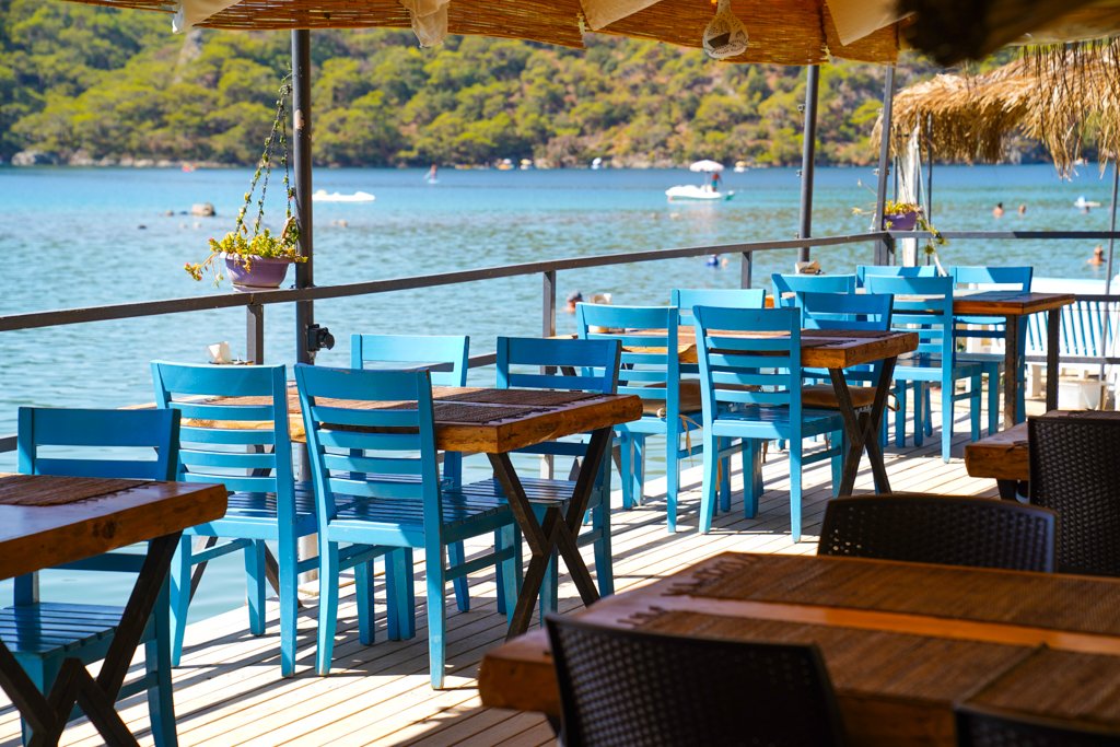Paradise Beach, Bar And Restaurant