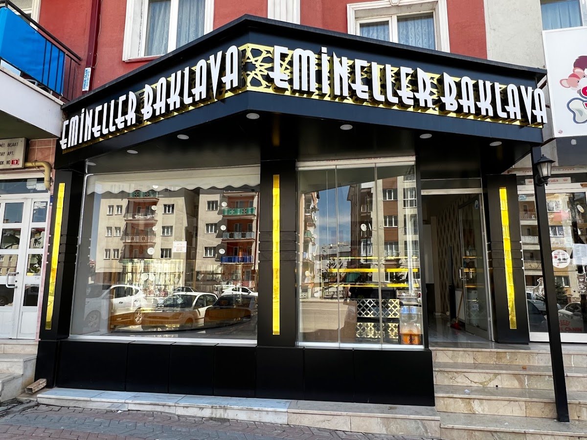 Emineller Baklava