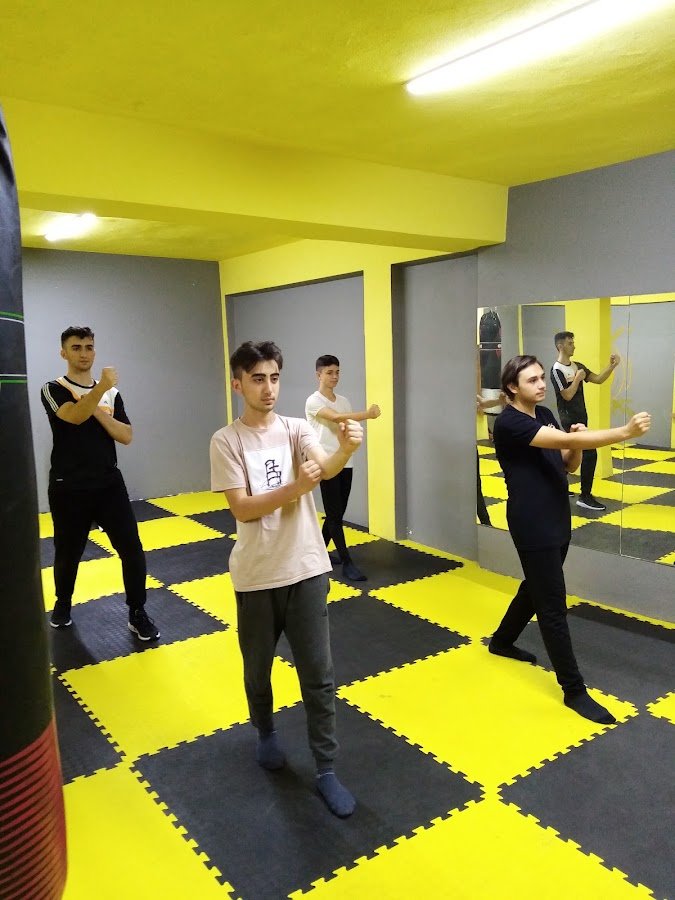 Wing Chun Kun Fu & Jijutsu , Mma Muaytai,Kickboks Spor Külübü