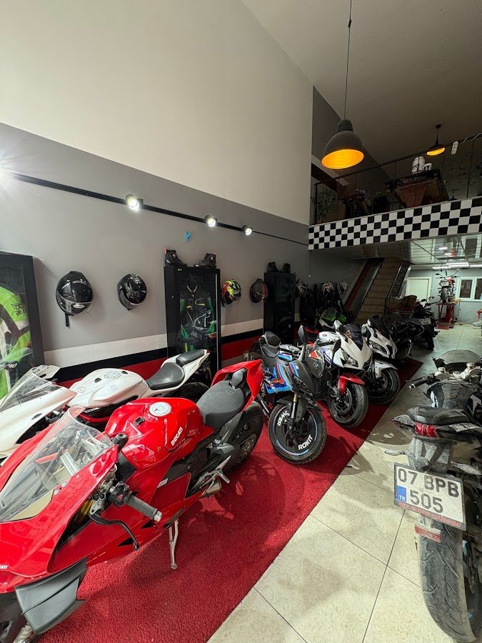 299 Moto Garage
