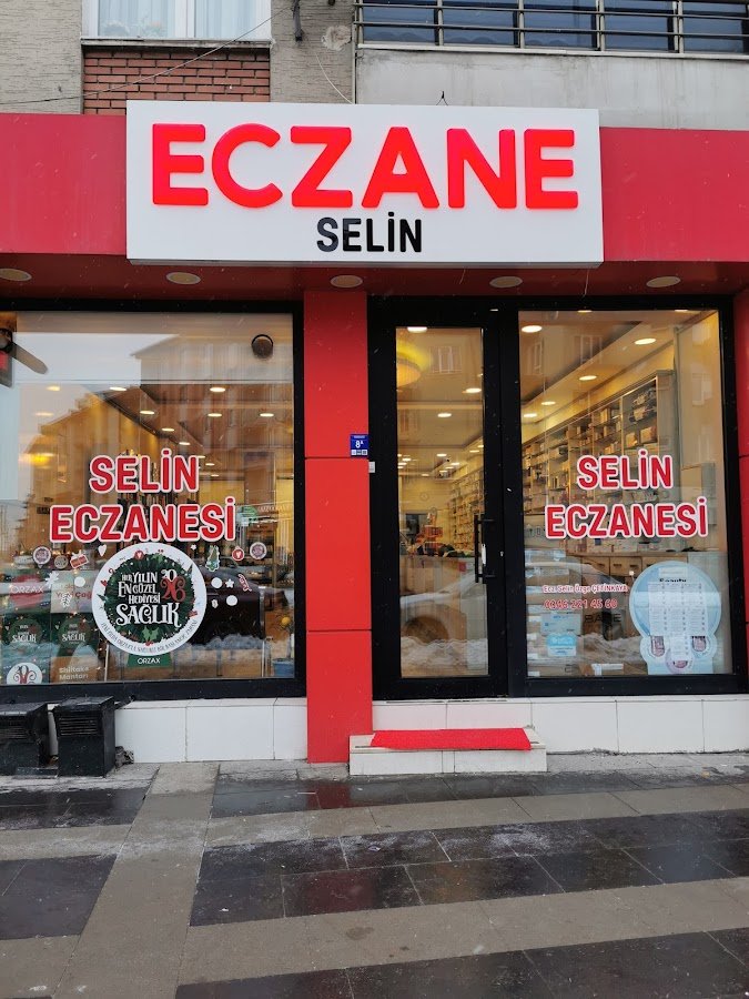 Selin Eczanesi