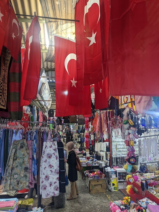 Kapalı Pazar Yeri