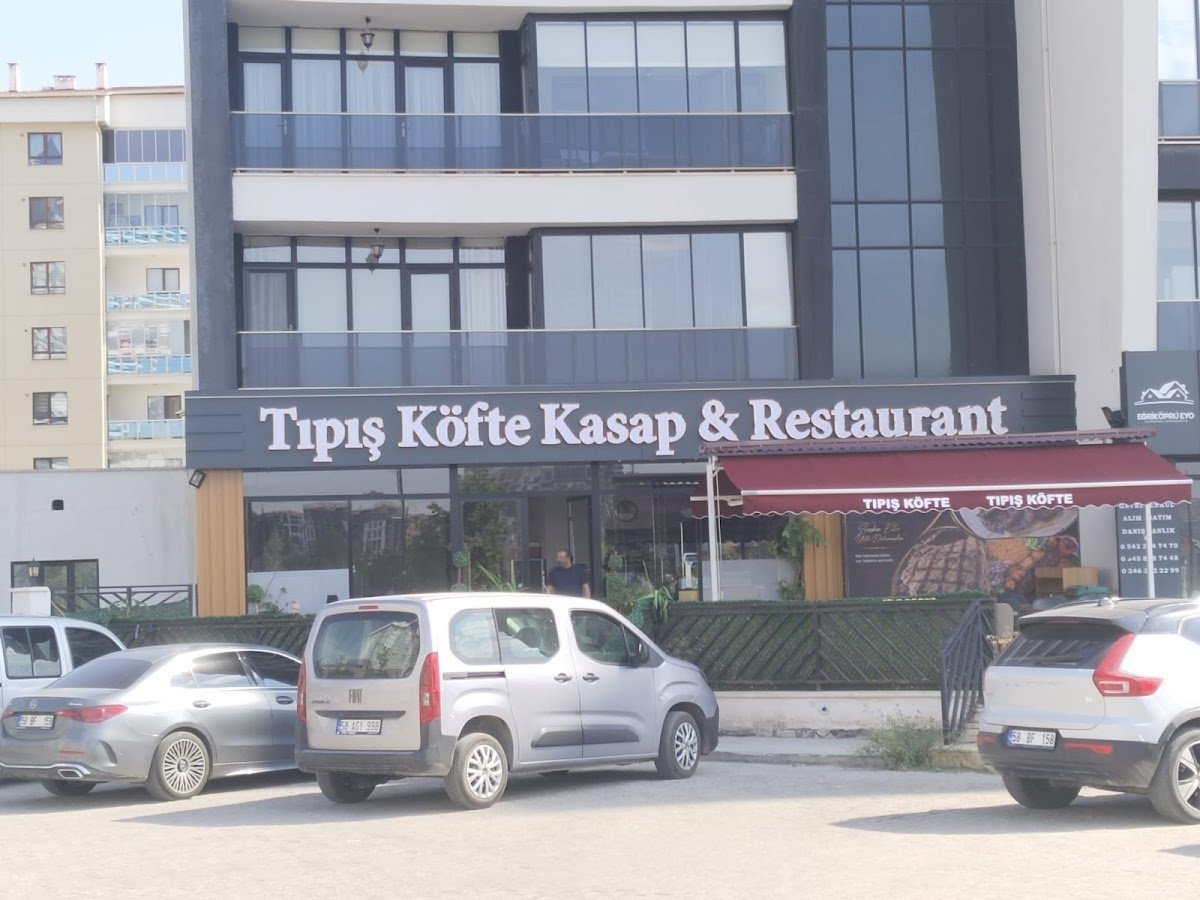 Tıpış Köfte