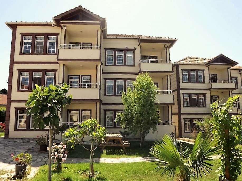 Hamsilos Otel Restaurant- Serpme Köy Kahvaltı